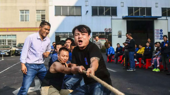 “譜運動華章，展湘江風采”-湘江電纜集團2017職工運動會熱烈舉行