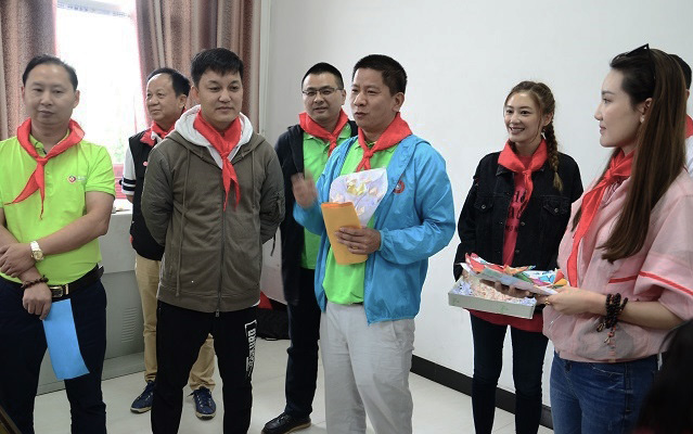 “六一微心愿，愛(ài)心暖童心”湘江電纜攜手村長(zhǎng)李銳愛(ài)心傳遞 點(diǎn)亮未來(lái)