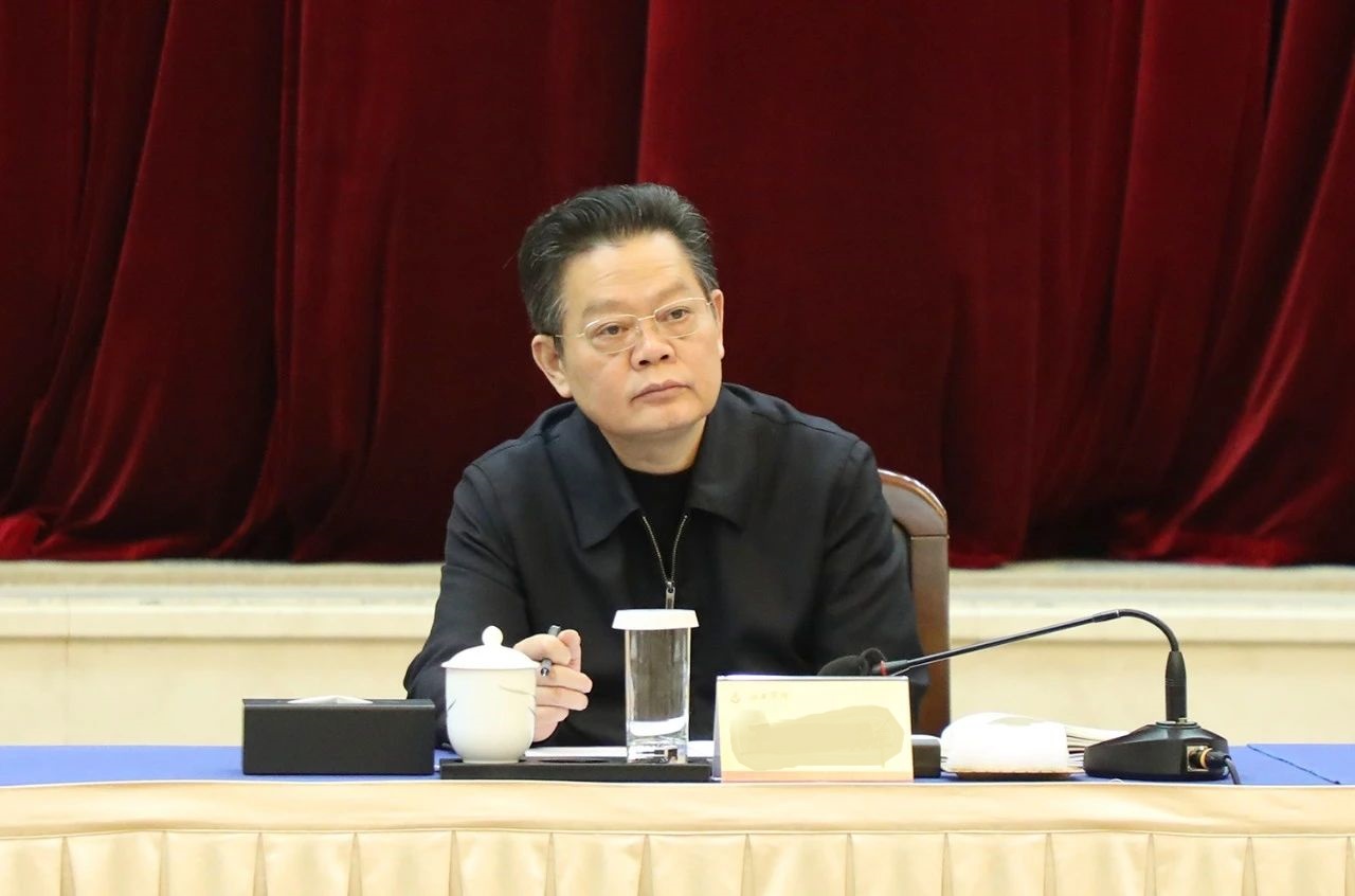 毛偉明省長出席全省民營企業(yè)家座談會，湘江電纜董事長侯少斌應邀參加